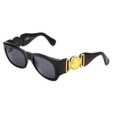 1 day sale sun glass versace|Gianni Versace.